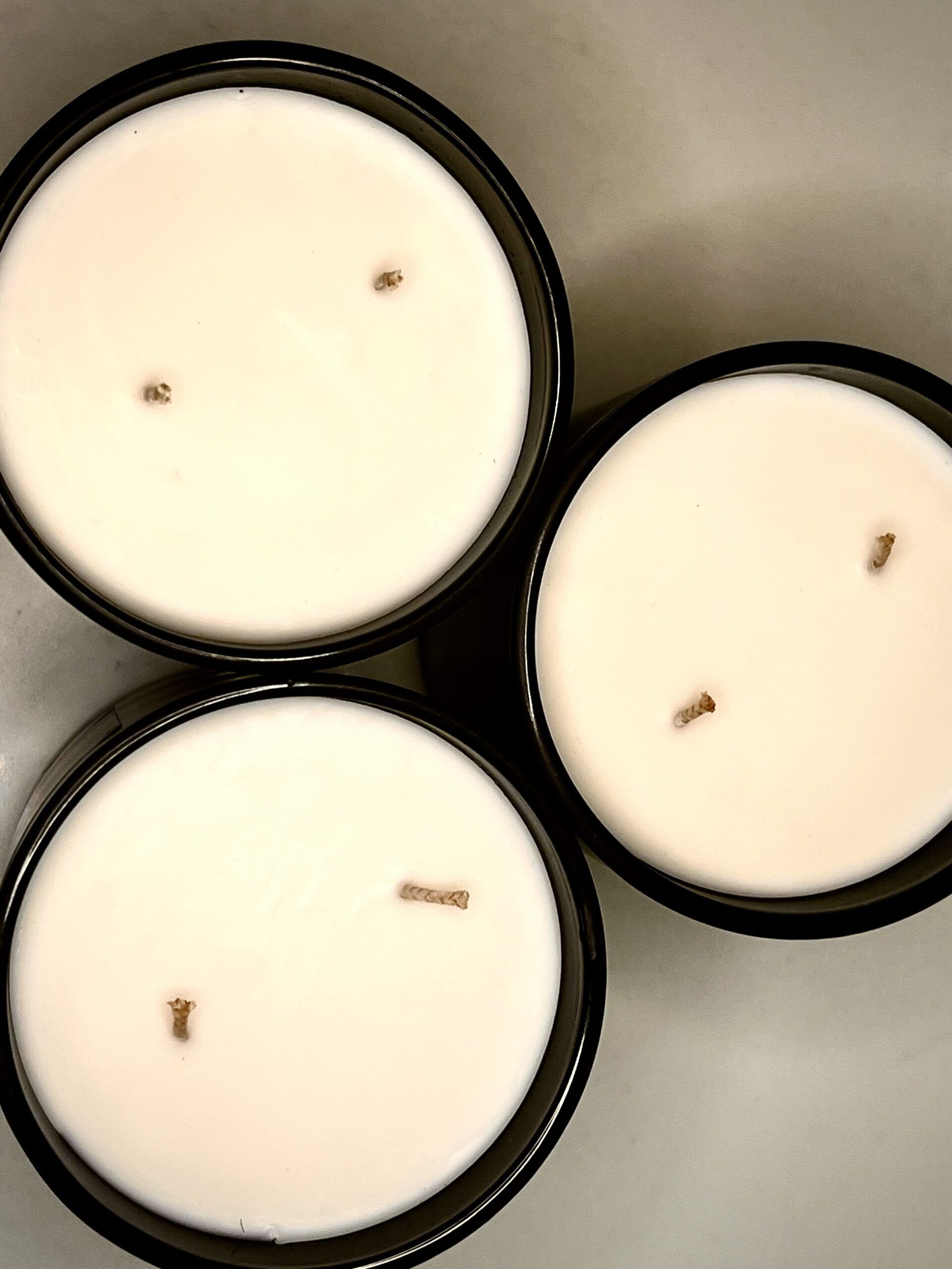 cosmos-candle-multiple-candles-open-tops